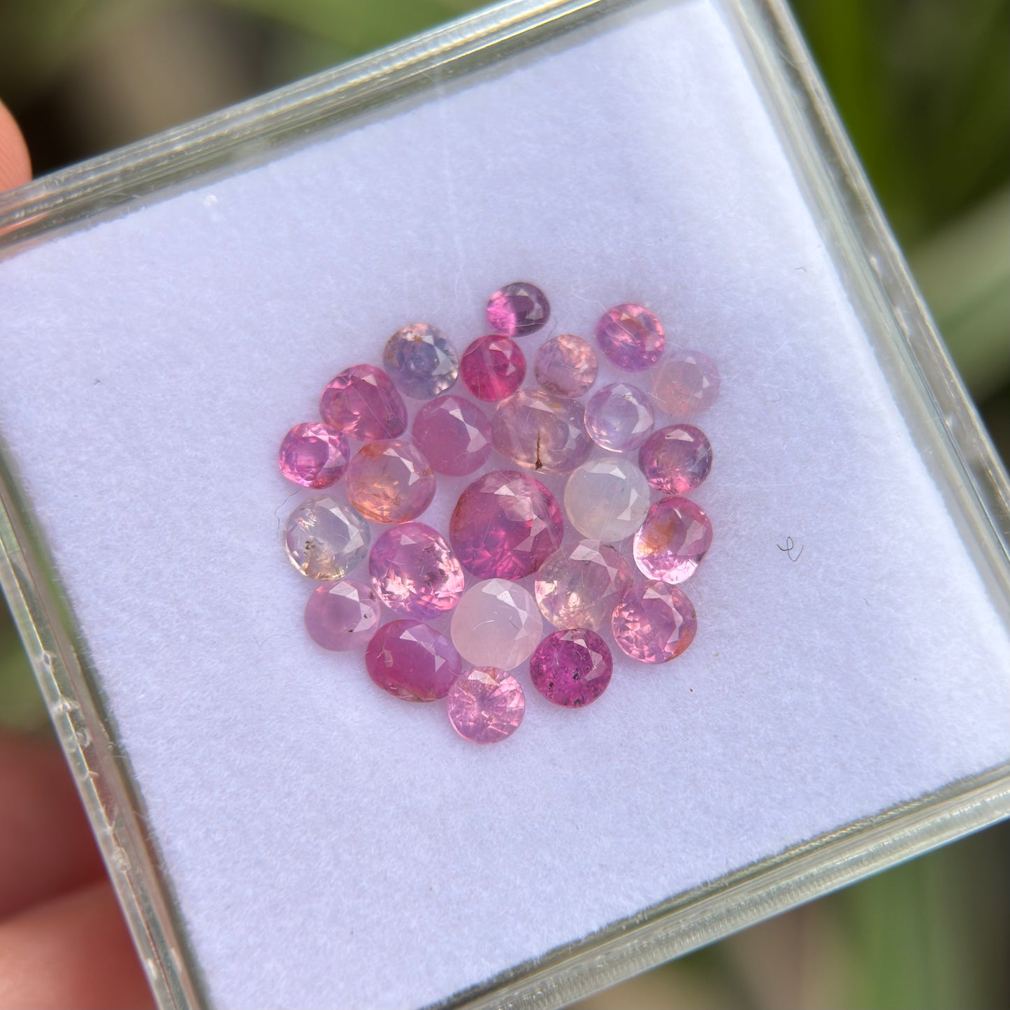 5.92 ct/ 25 Pcs Natural Mix Color Spinel Vietnam. Free Shape. No Treatment.