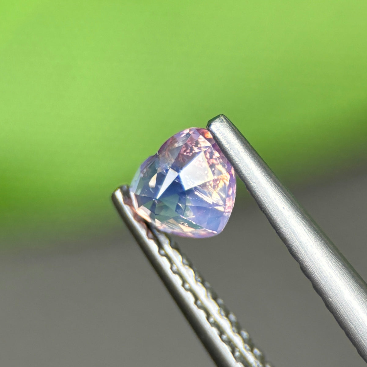 0,57ct Natural Blue Sapphire Vietnam. Heart Shape. No Treatment Sapphire Luc Yen.