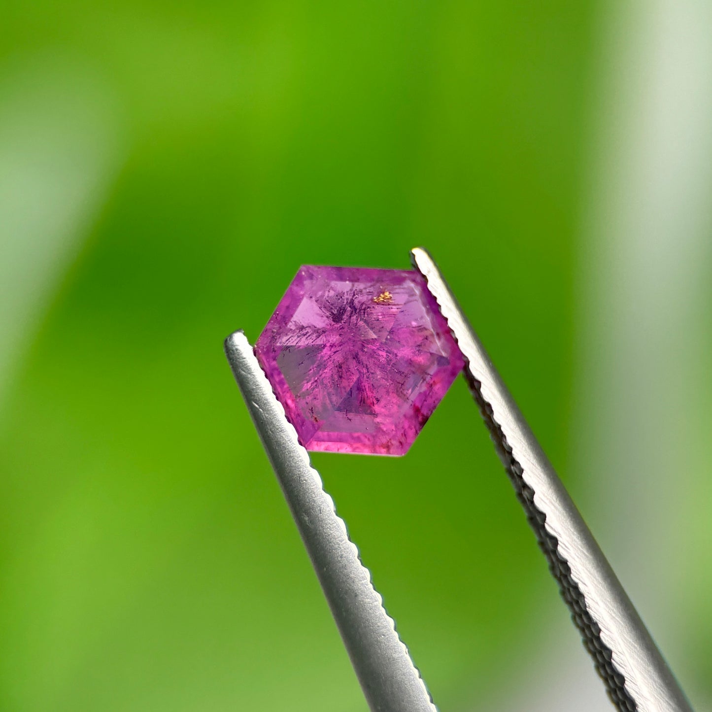 1,16ct Natural Pink Milky Sapphire Vietnam. Freeform. No Treatment Milky Sapphire Luc Yen.