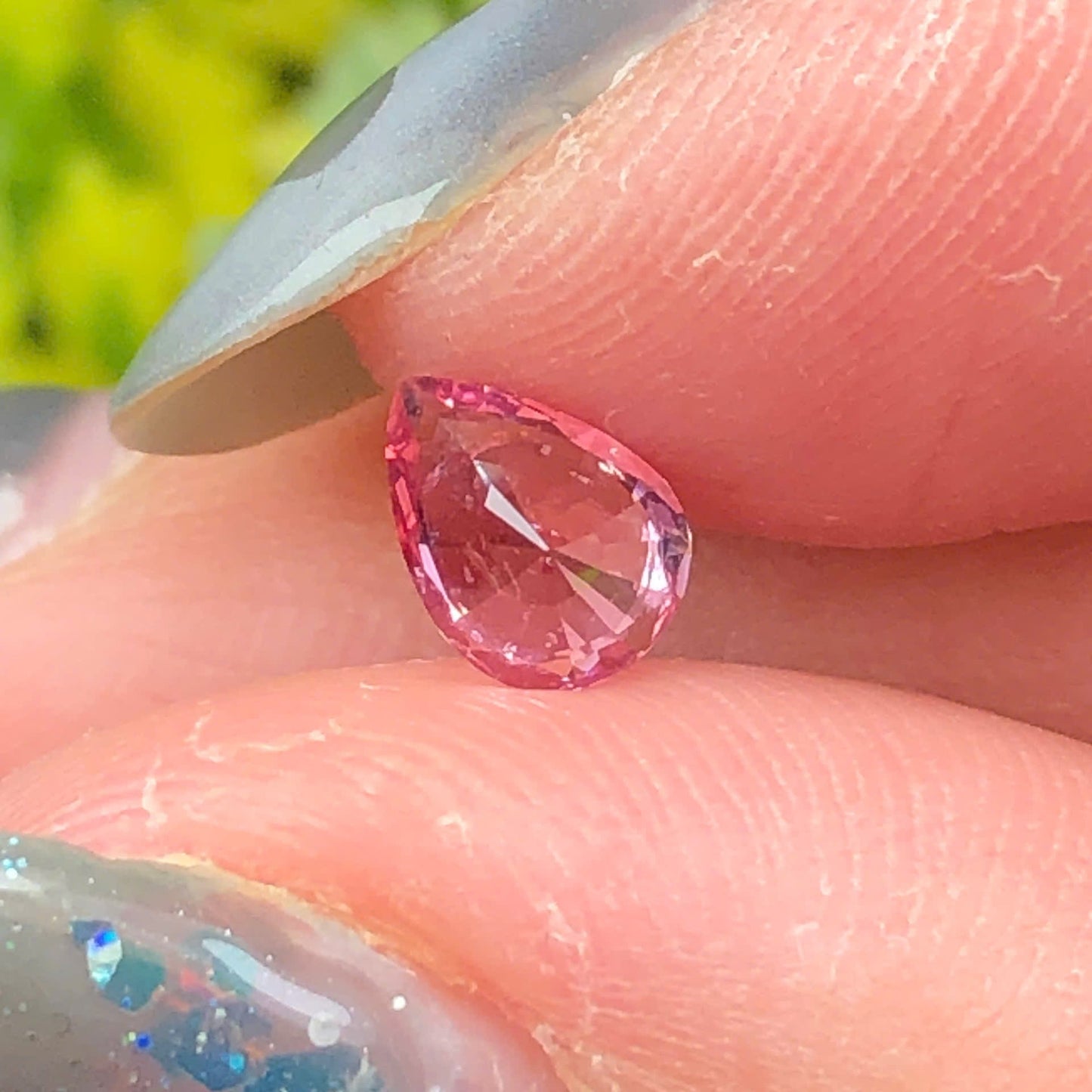 0,56ct Natural Pink Spinel Vietnam. Pear Shape. No Treatment Spinel Luc Yen.
