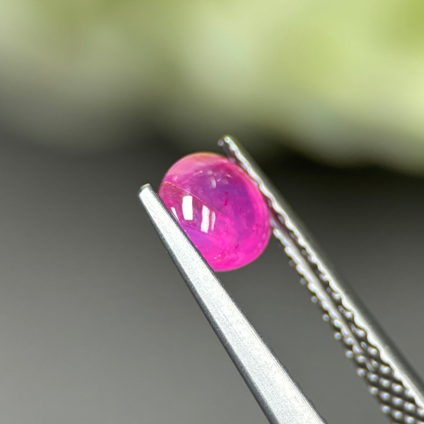 0.79ct Natural Pink Cacbochon Sapphire Viet Nam. No treatment.