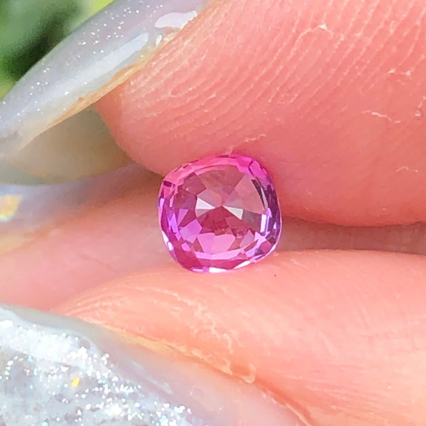 0,35ct Natural Purple Sapphire Vietnam. Cushion Shape. No Treatment Sapphire Luc Yen.