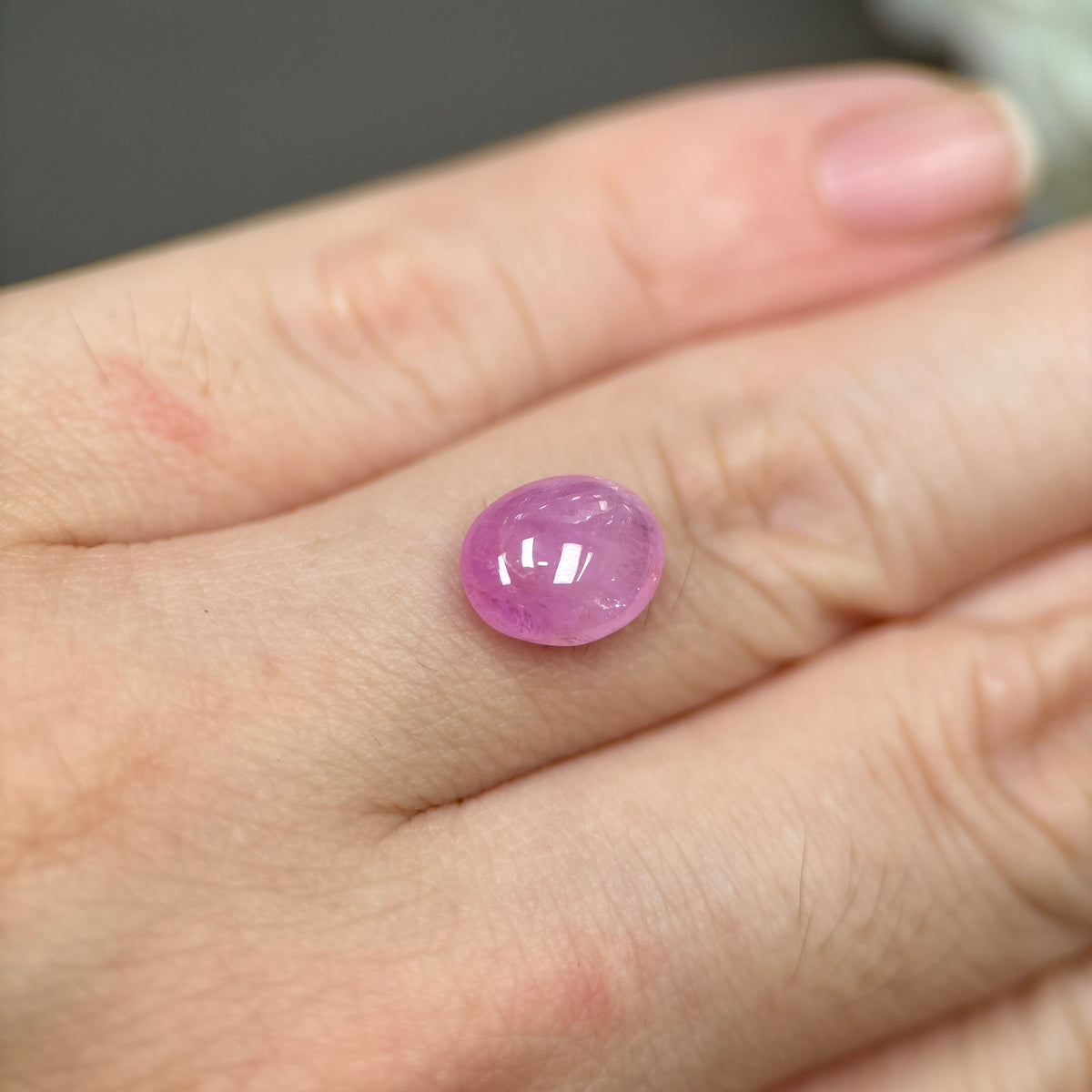 3,73ct Natural Pink Cacbochon Sapphire Viet Nam. No Treatment Sapphire Luc Yen.