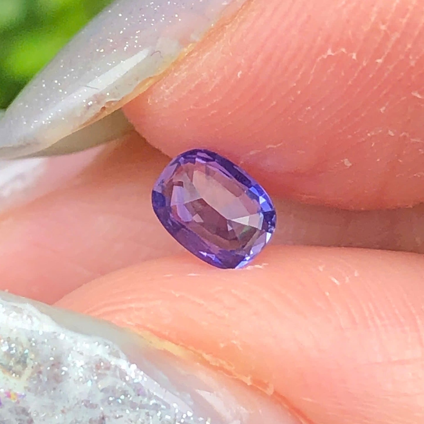 0,31ct Natural Bluish Purple Sapphire Vietnam. Cushion Shape. No Treatment Sapphire Luc Yen.
