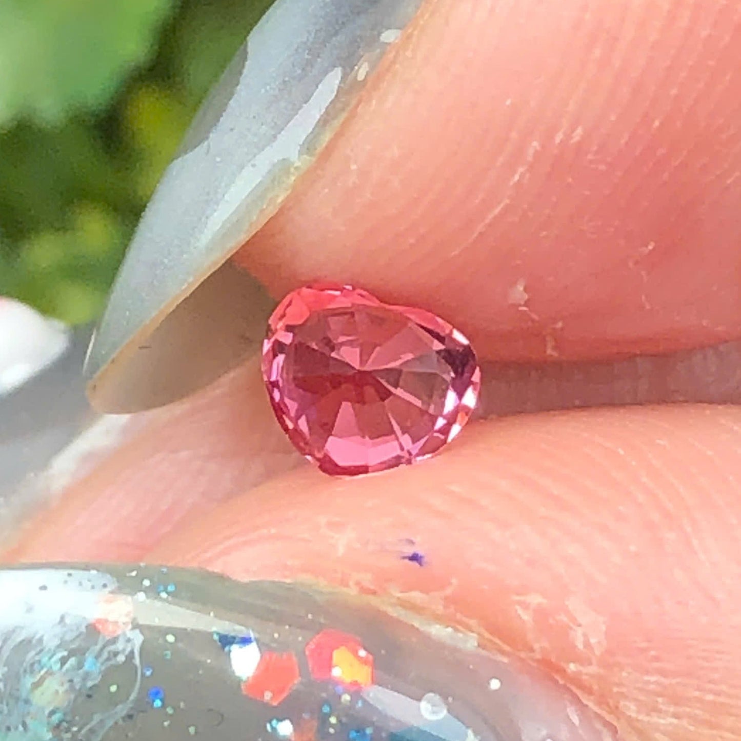 0,33ct Natural Pink Sinel Vietnam. Heart Shape. No Treatment Spinel Luc Yen.