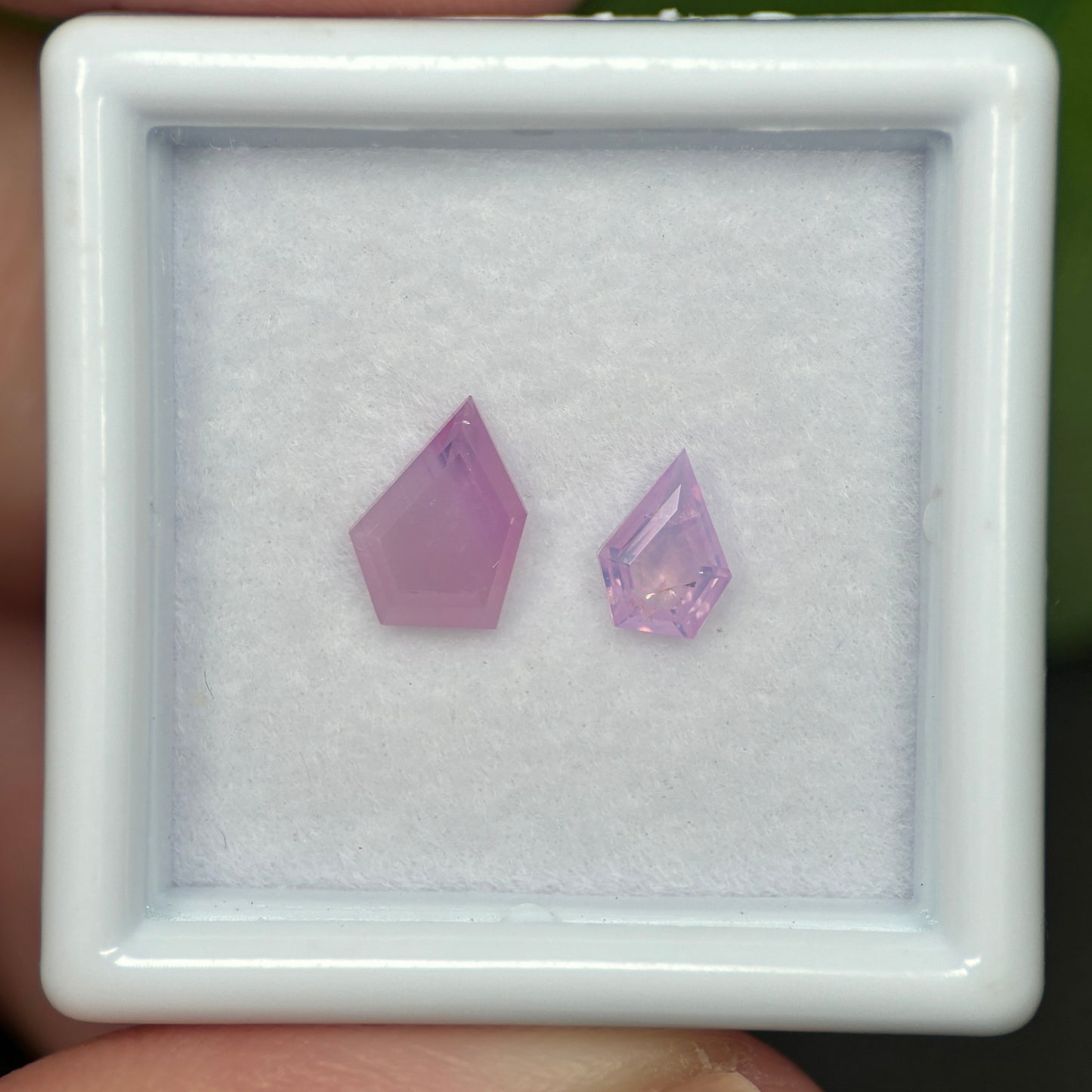 1,23ct/ 2Pcs Natural Pink Milky Sapphire Vietnam. Freeform. No Treatment Milky Sapphire Luc Yen.