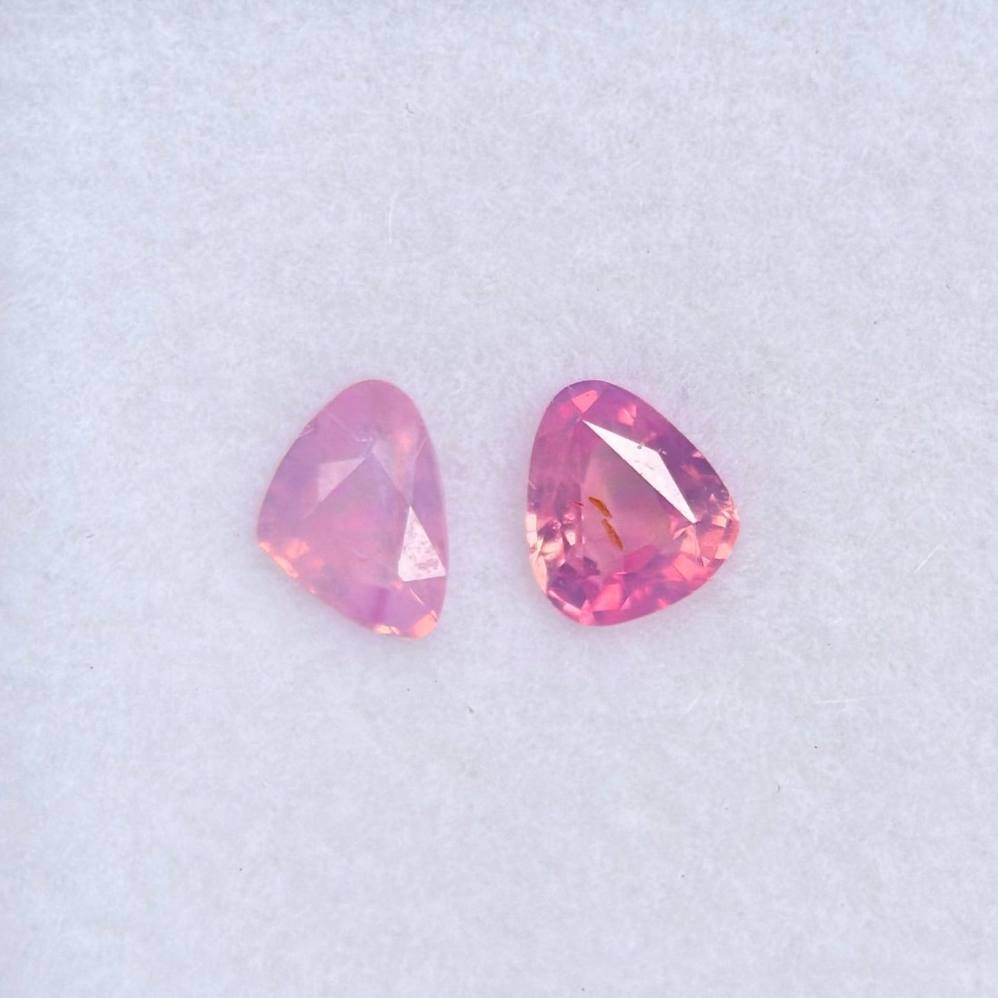 0.56ct/2Pcs Natural Pink Milky Sapphire Vietnam. Trillant Shape.