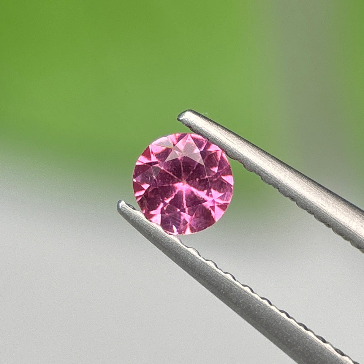 0.25 ct Natural Brownish Pink Spinel Vietnam. Round Shape. No Treatment.