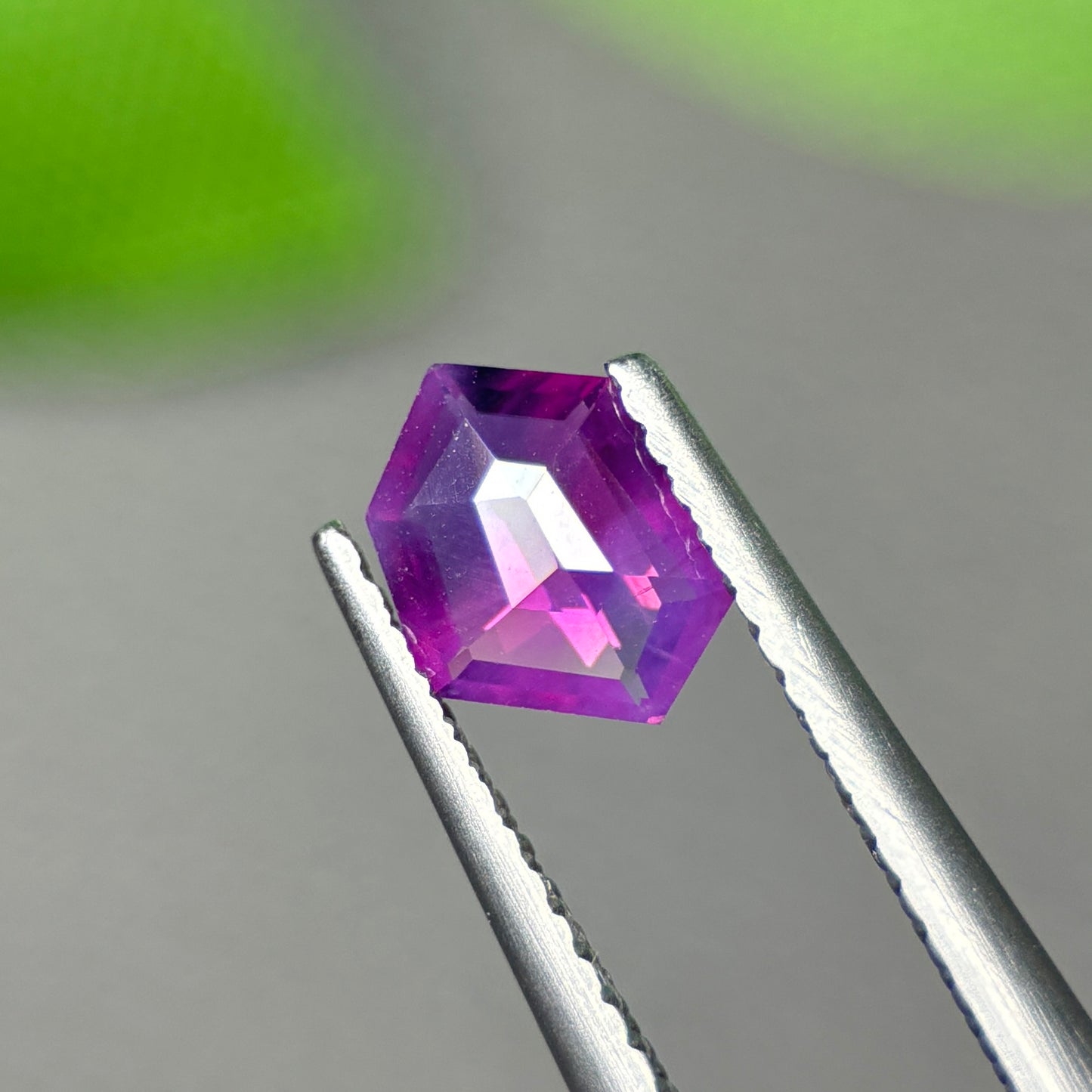 0,71 Natural Purplish Pink Milky Sapphire Vietnam. Freeform. No Treatment Milky Sapphire Luc Yen.