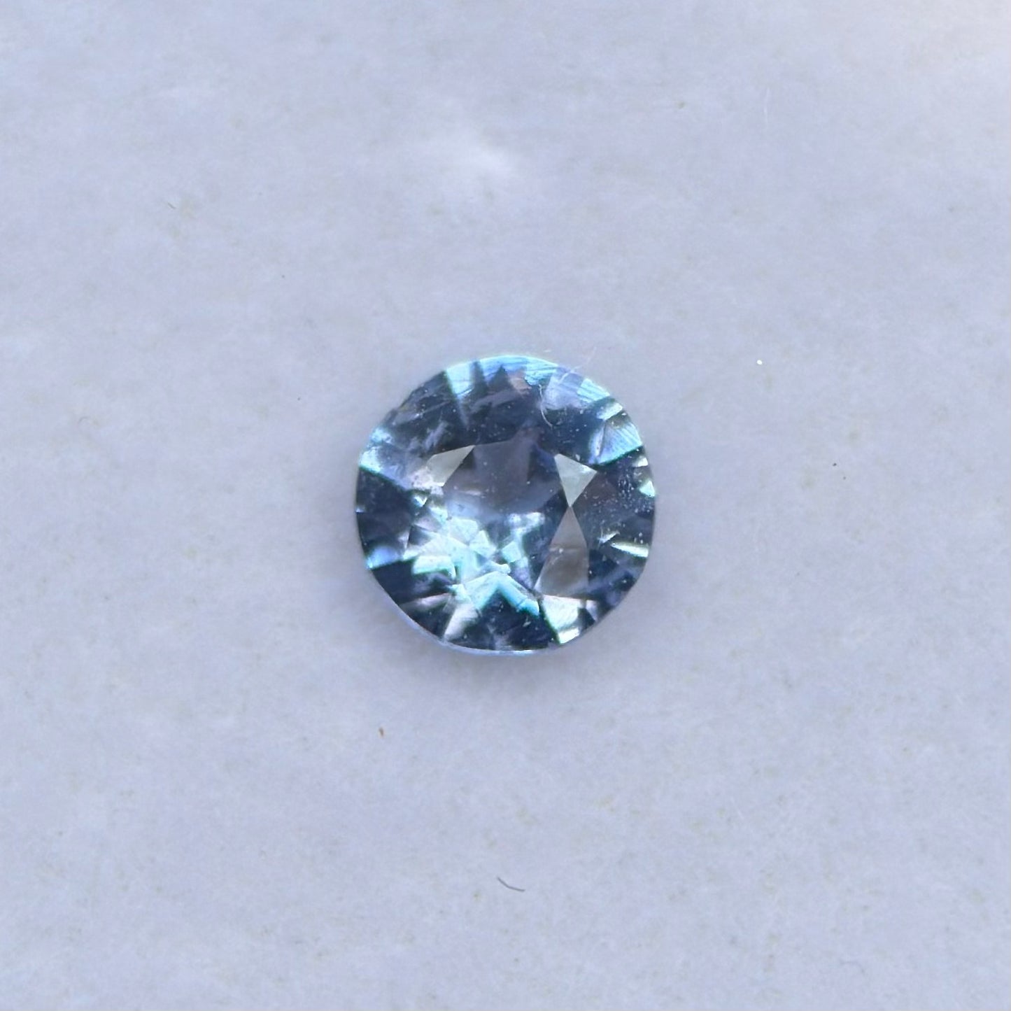 0.35 ct Natural Blue Spinel Vietnam. Round Shape. No Treatment.