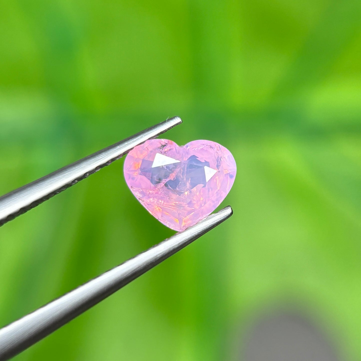 1,12ct Natural Pink Milky Sapphire Vietnam. Heart Shape. No Treatment Milky Sapphire Luc Yen.