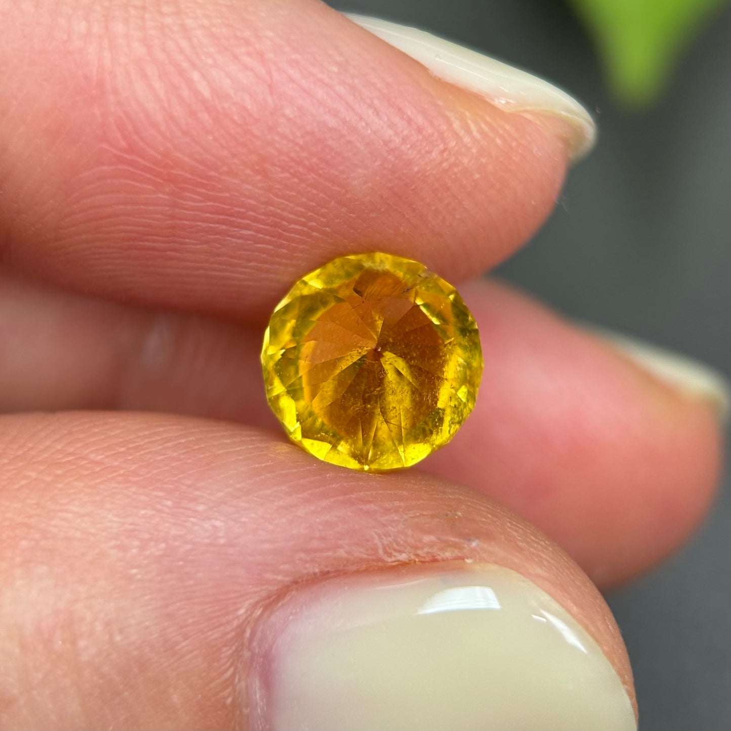 2,01ct Natural Yellow Tourmaline Vietnam. Round Shape. No Treatment, No Heat Tourmaline Luc Yen.