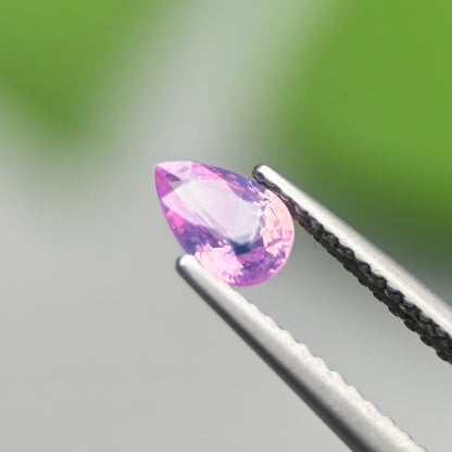 0.60 ct Natural Pink Sapphire Vietnam. Pear Shape.