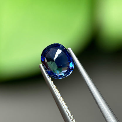 1,11ct Natural Blue Sapphire Vietnam. Cushion Shape. No Treatment Sapphire Luc Yen.