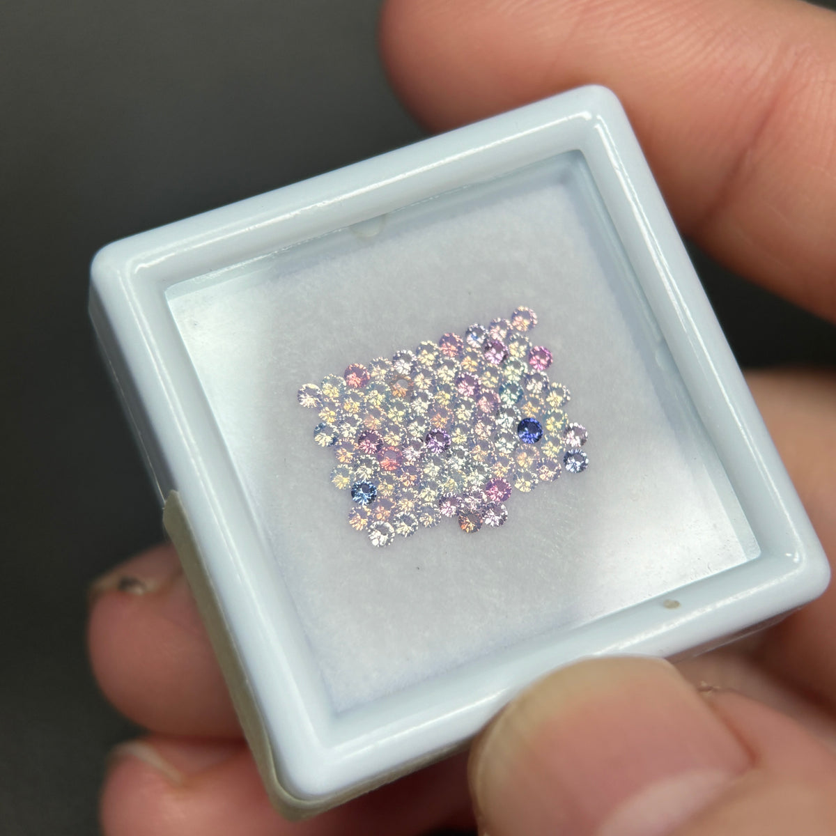 0,88ct/ 78Pcs Natural Sapphire Vietnam, Round Shape, AB Quality, No Treatment Sapphire Luc Yen.