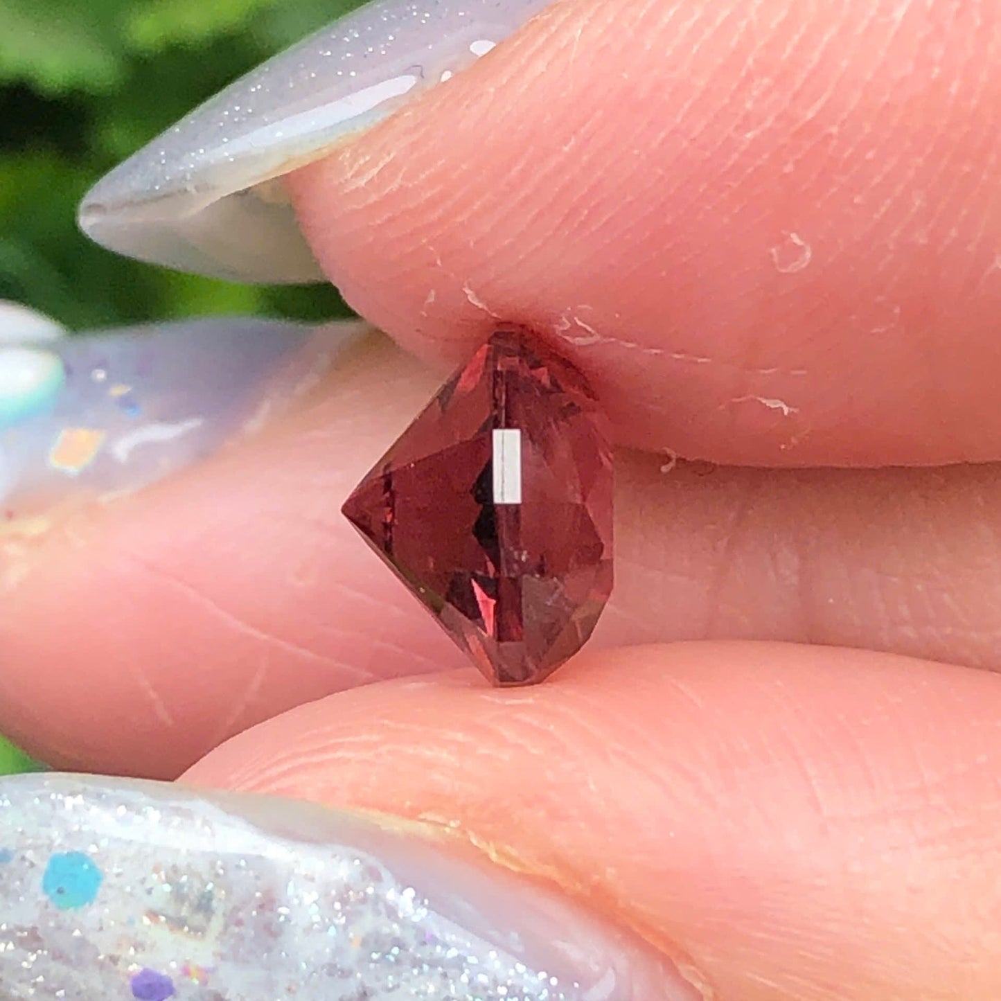 1,85ct Natural Red-Brown Spinel Viet Nam. Round Shape. No Treatment Spinel Luc Yen.
