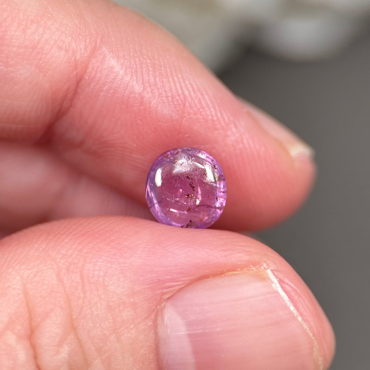 1,96ct Natural Pink Cacbochon Sapphire Viet Nam. No Treatment Sapphire Luc Yen.
