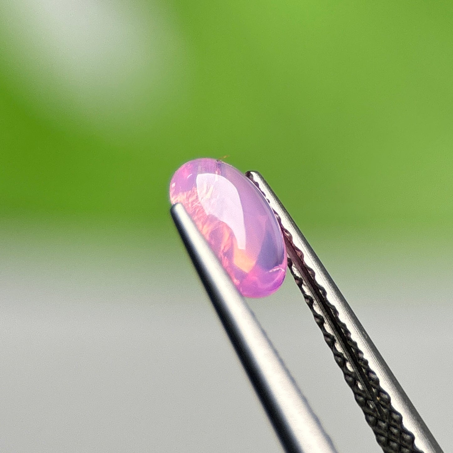 0.67ct Natural Pink Cacbochon Sapphire Viet Nam. No treatment.
