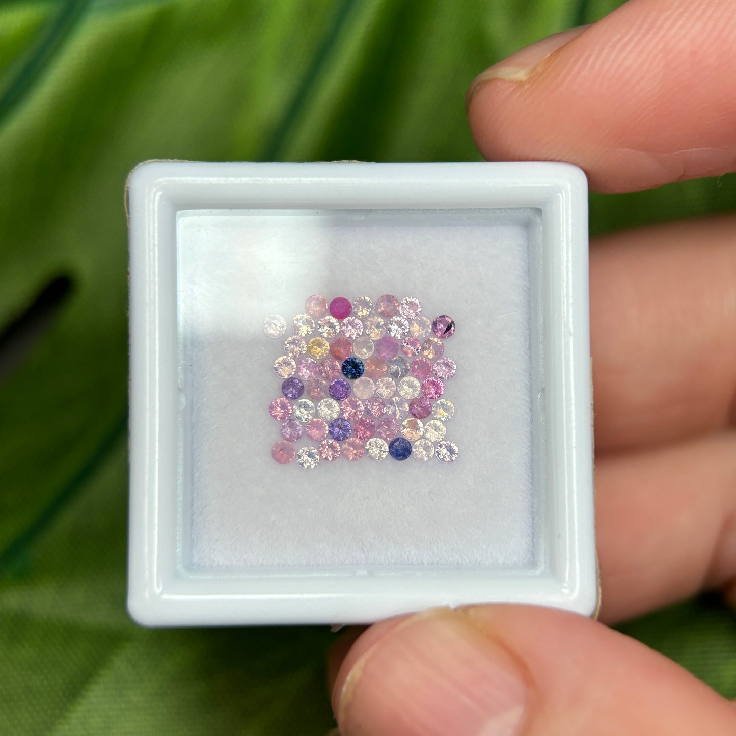 1,0ct/58Pcs Natural Sapphire Vietnam, Round Shape, C2 Quality, No Treatment Sapphire Luc Yen.
