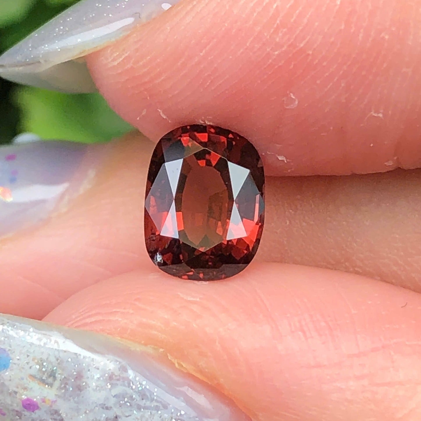 1,25ct Natural Red-Brown Spinel Viet Nam. Cushion Shape. No Treatment Spinel Luc Yen.