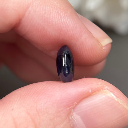 2,37ct Natural Blue Cacbochon Sapphire Viet Nam. No Treatment Sapphire Luc Yen.