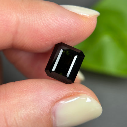 4,0ct Natural Dak Green Tourmaline Vietnam. Emerald Shape. No Treatment, No Heat Tourmaline Luc Yen.