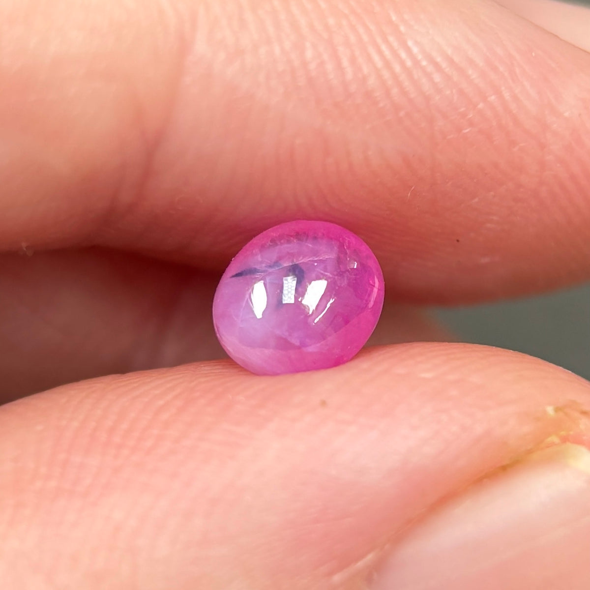 1,01ct Natural Pink Milky Cacbochon Sapphire Viet Nam. No Treatment Sapphire Luc Yen.
