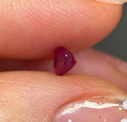 0.45ct Natural Pink Milky Sapphire Vietnam.