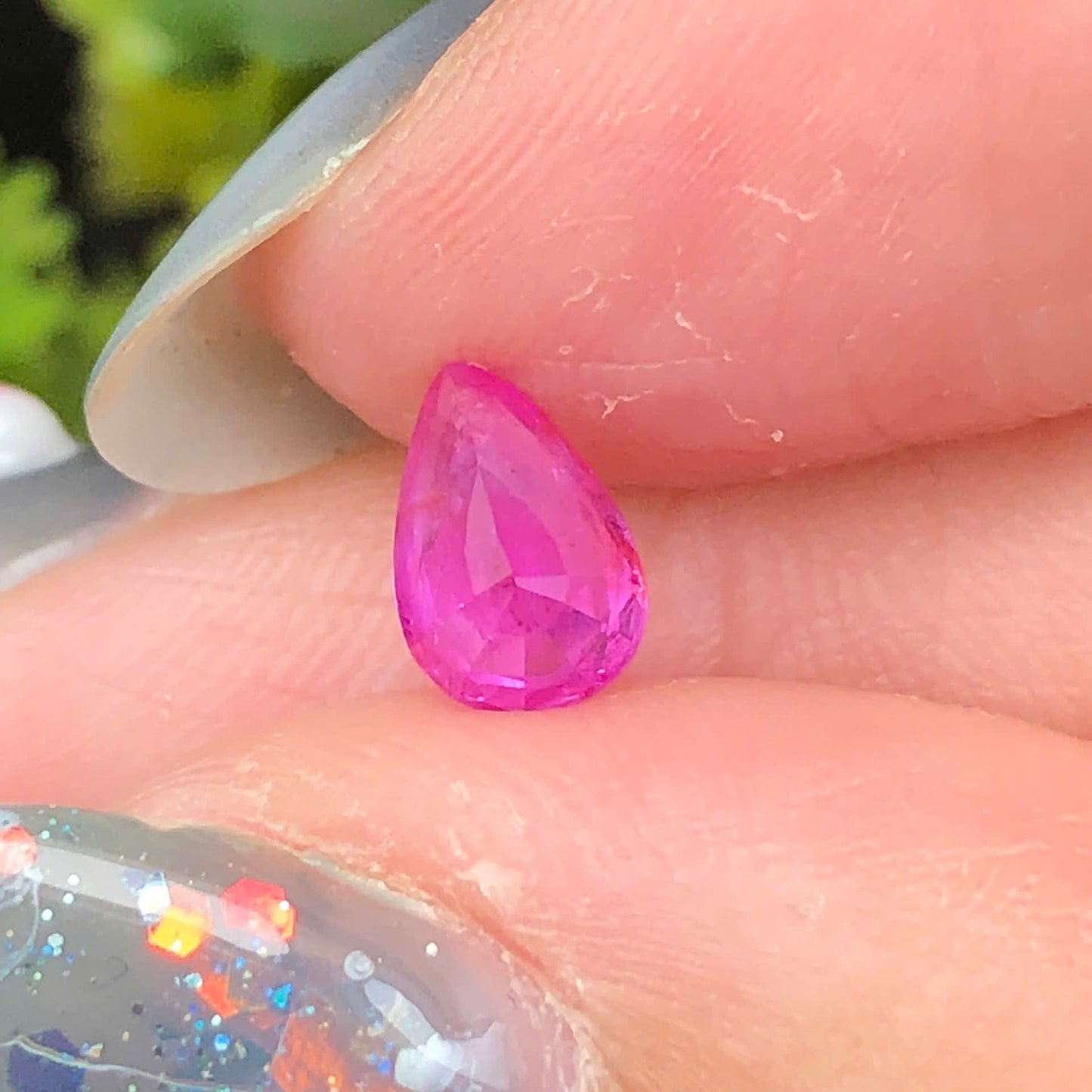 0,73ct Natural Pink Milky Sapphire Vietnam. Pear Shape. No Treatment Sapphire Luc Yen.
