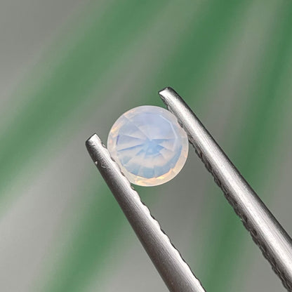 0.37ct Natural Milky Bluish White Sapphire Vietnam