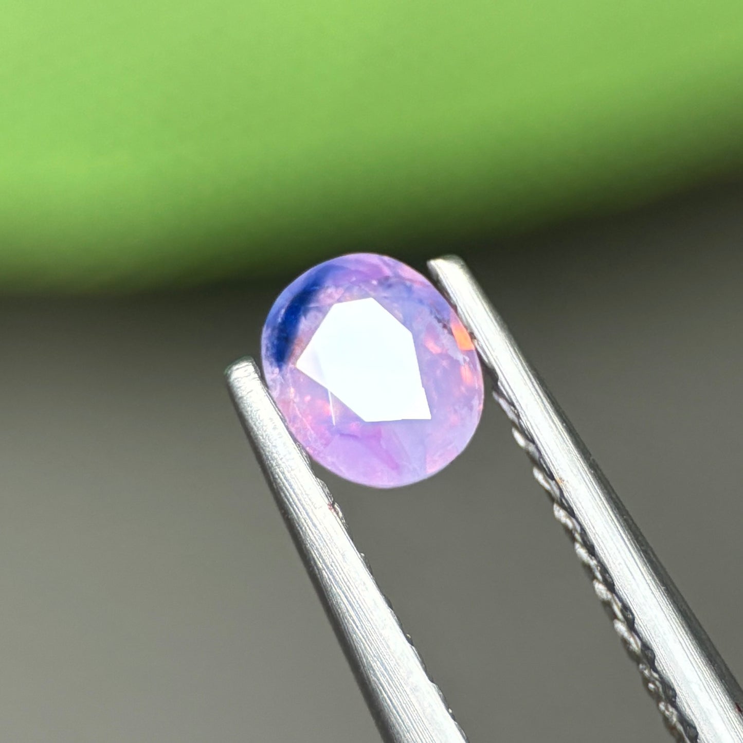 0,41ct Natural Pink Milky Sapphire Vietnam. Cushion Shape. No Treatment Milky Sapphire Luc Yen.