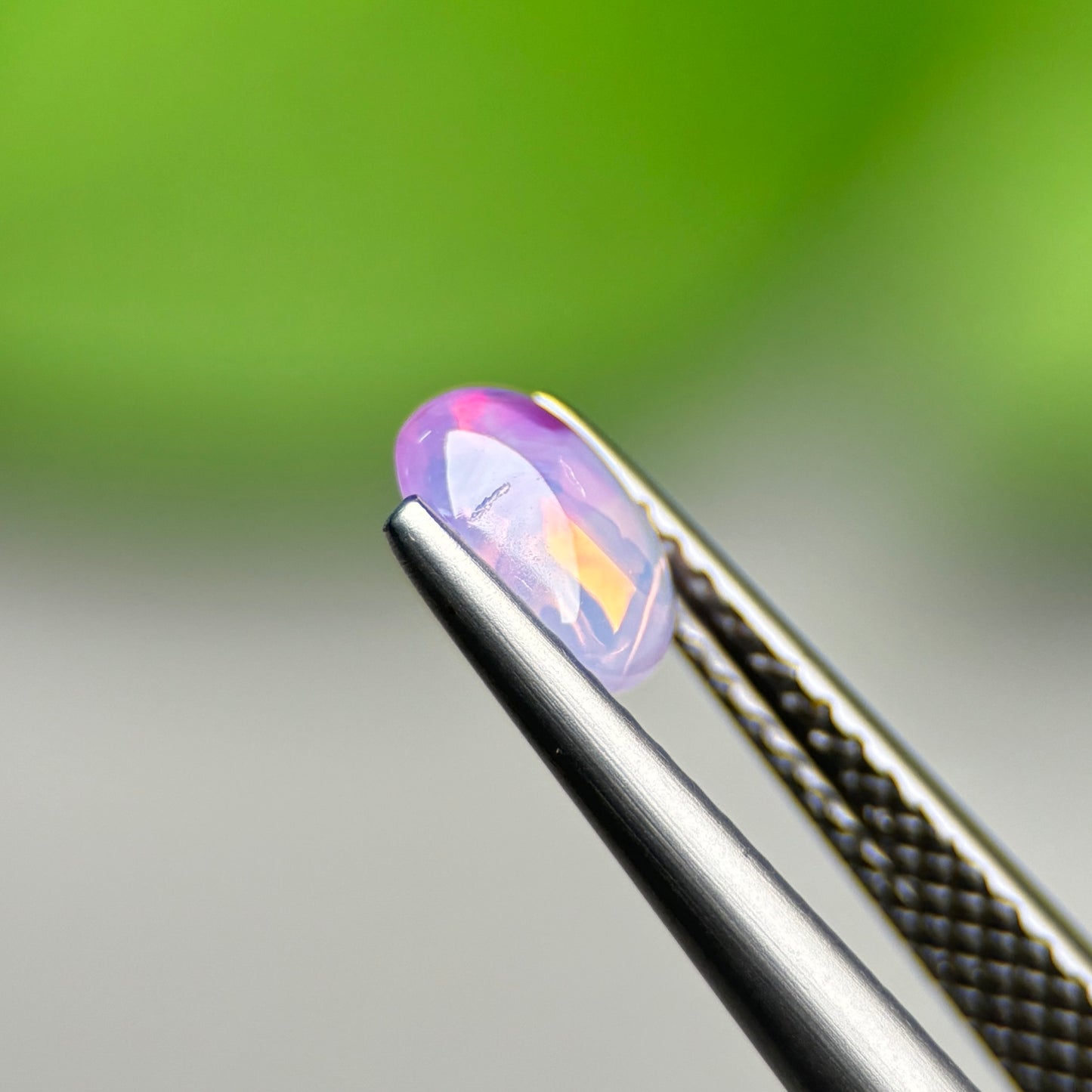 0.86 ct Natural Pink Cacbochon Sapphire Viet Nam. No treatment.