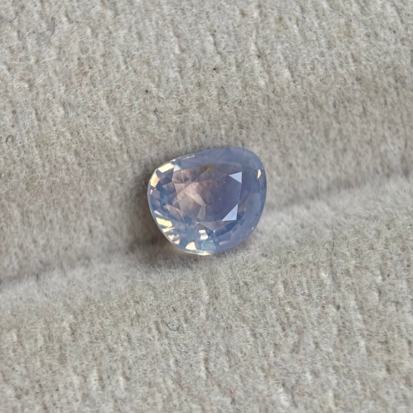 1.08ct Natural White Milky Sapphire Vietnam. No Treatment.
