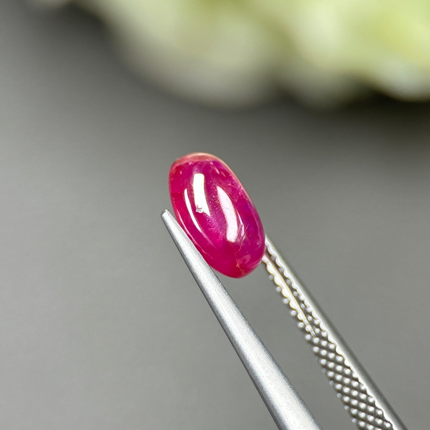 2.0ct Natural Ruby Cacbochon Viet Nam. No treatment Ruby Luc Yen.