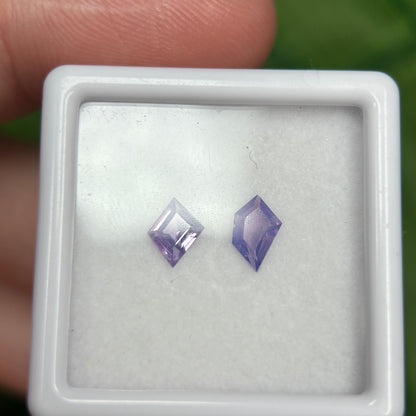 0,68ct/2Pcs Natural Purple Milky Sapphire Vietnam. Freeform. No Treatment Milky Sapphire Luc Yen.