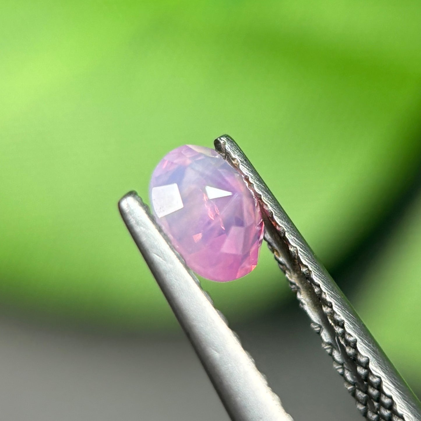 0,54 Natural Pink Milky Sapphire Vietnam. Oval Shape. No Treatment Milky Sapphire Luc Yen.