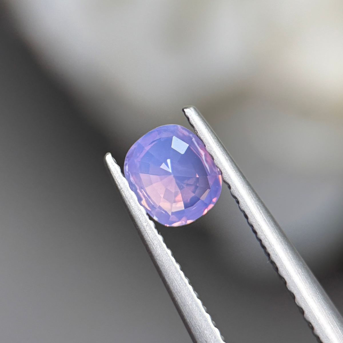 0,55ct Natural Pinkish Purple Milky Sapphire Vietnam. Cushion Shape. No Treatment Milky Sapphire Luc Yen.