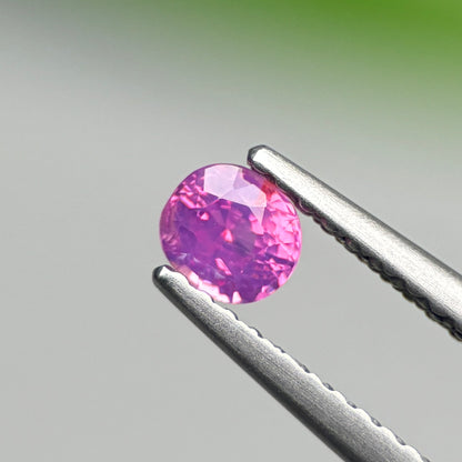 0.32 ct Natural Purplish Pink Sapphire Vietnam. Cushion Shape.