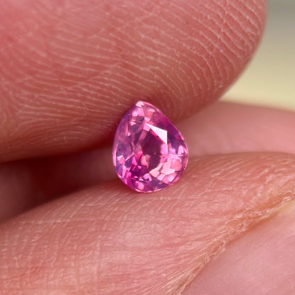 0.44 ct Natural Pink Sapphire Vietnam. Pear Shape. No treatment