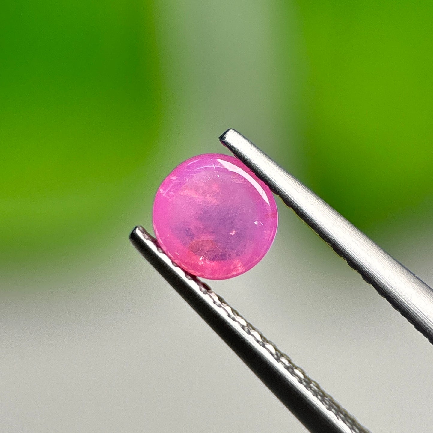 0.87ct Natural Pink Cacbochon Sapphire Viet Nam. No treatment.