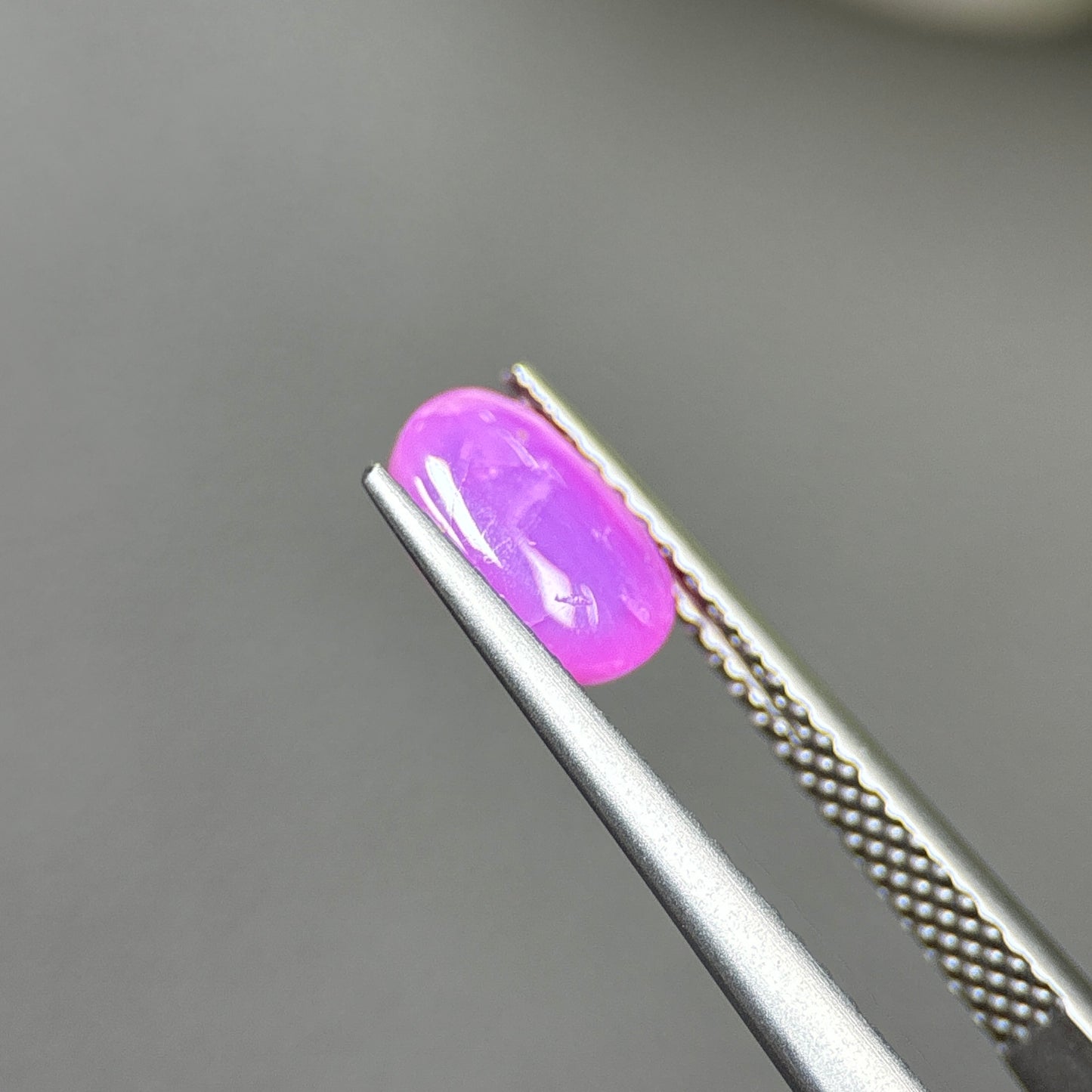 1.74ct Natural Pink Cacbochon Sapphire Viet Nam. No treatment.
