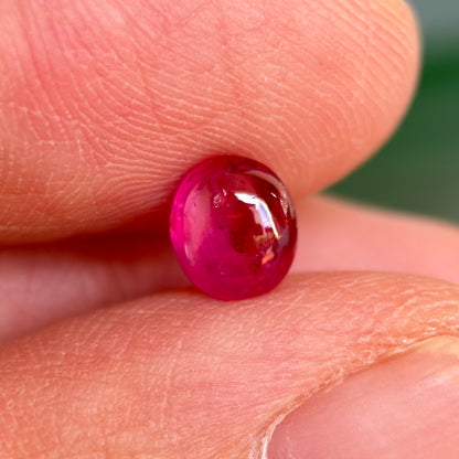 0.94 ct Natural Ruby Viet Nam. Cacbochon Cut. No treatment.