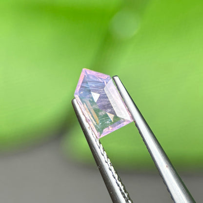 0,81ct Natural Pink Milky Sapphire Vietnam. Freeform. No Treatment Milky Sapphire Luc Yen.