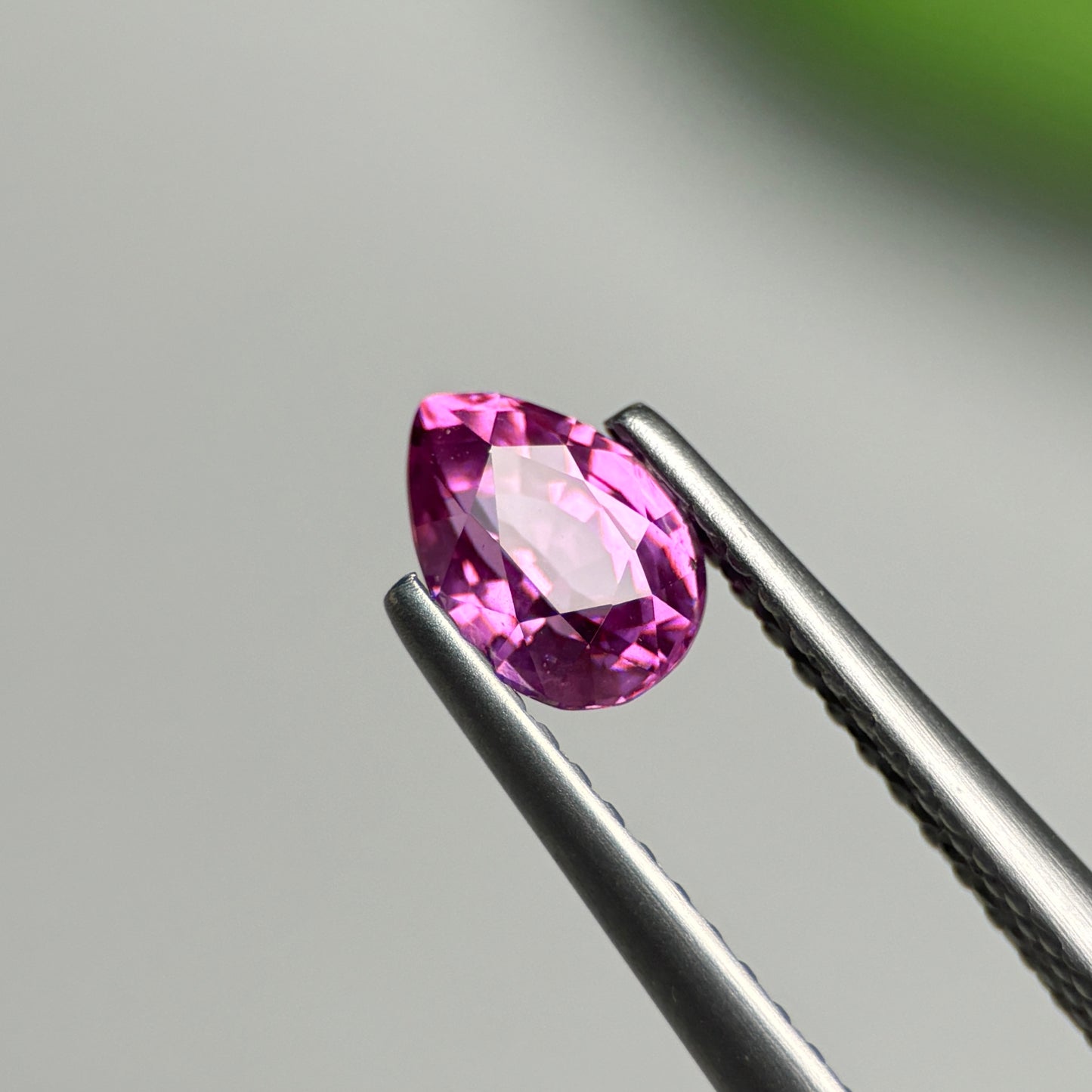 0.78 ct Natural Pinkish Purple Sapphire Vietnam. Pear Shape.