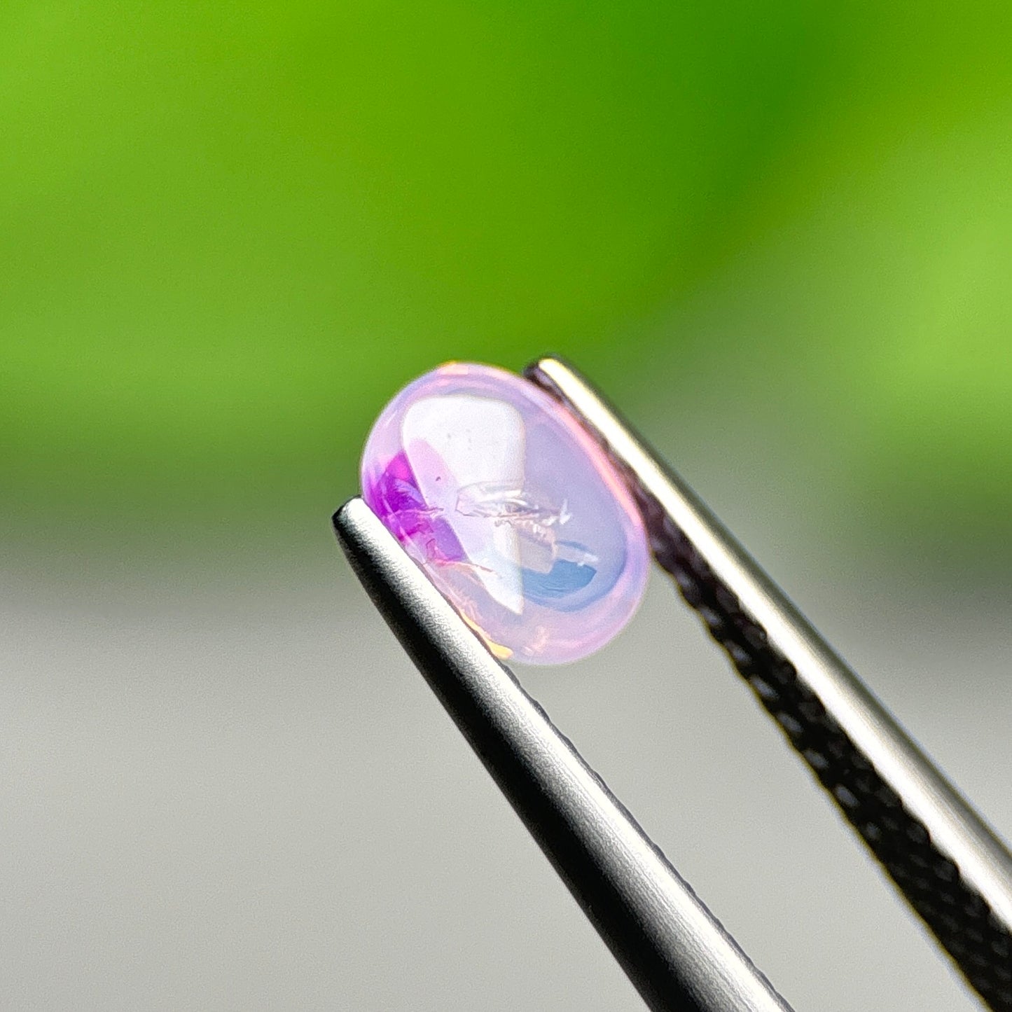 0.86 ct Natural Pink Cacbochon Sapphire Viet Nam. No treatment.