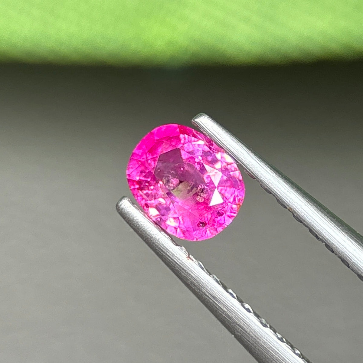 0,38ct Natural Pink Milky Sapphire Vietnam. Cushion Shape. No Treatment Milky Sapphire Luc Yen.