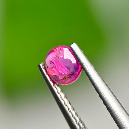 0.42ct Natural Pink Cacbochon Sapphire Viet Nam. No treatment Sapphire Luc Yen.
