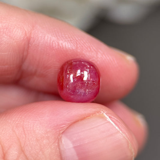 4,23ct Natural Orange Cacbochon Sapphire Viet Nam. No Treatment Sapphire Luc Yen.