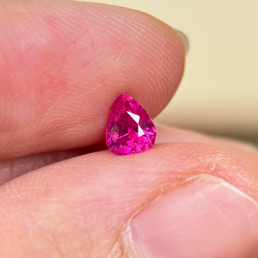 0.54 ct Natural Ruby Viet Nam. Pear Shape. No treatment.