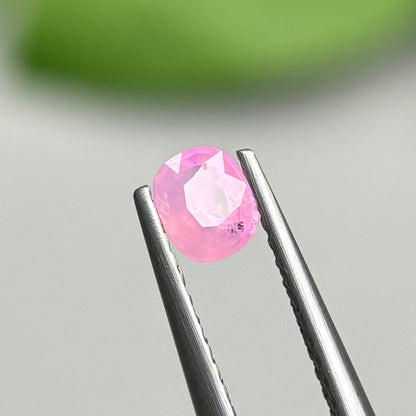 0,39ct Natural Pink Milky Sapphire Vietnam. Cushion Shape. No Treatment Milky Sapphire Luc Yen.